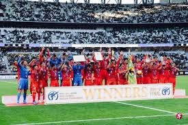 球星无解远射，全网循环播放